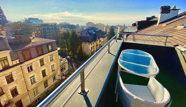 128 * Penthouse between lake, Ouchy and city center