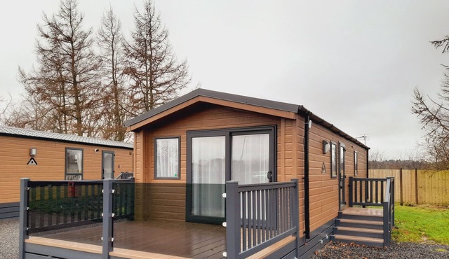 12A Beautiful Lodge Home For Hire 2 Bedrooms