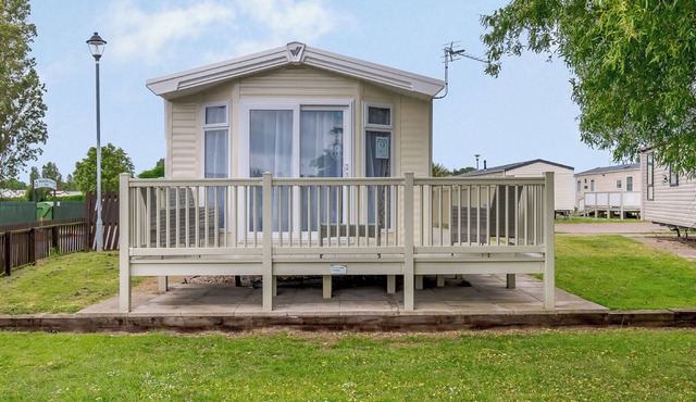 12ft-wide luxury caravan with one double and two twin.