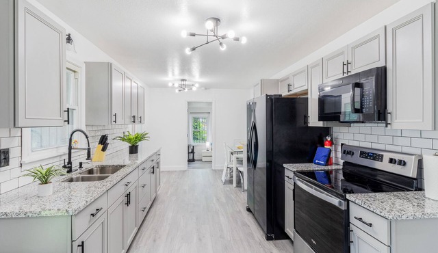 12Guest/Families/Newly renovated