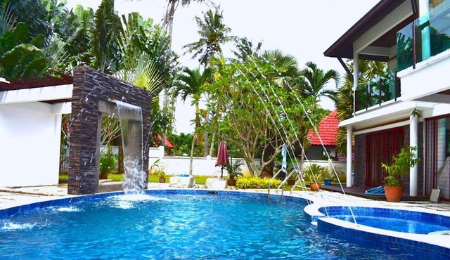 12Haven Stunning Seaside Luxury Villa PD with Kids Pool