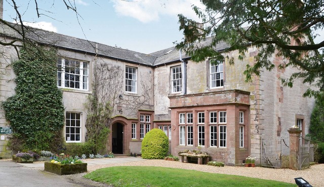 13 bedroom accommodation in Waverton, near Wigton