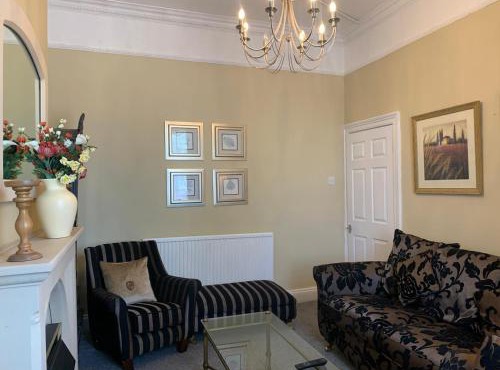 13 Hooton Cottage 3 Bed