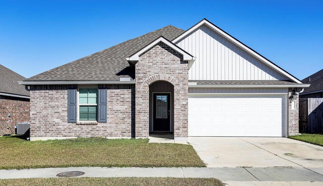 13 Mi to Baton Rouge: Family-Friendly Home