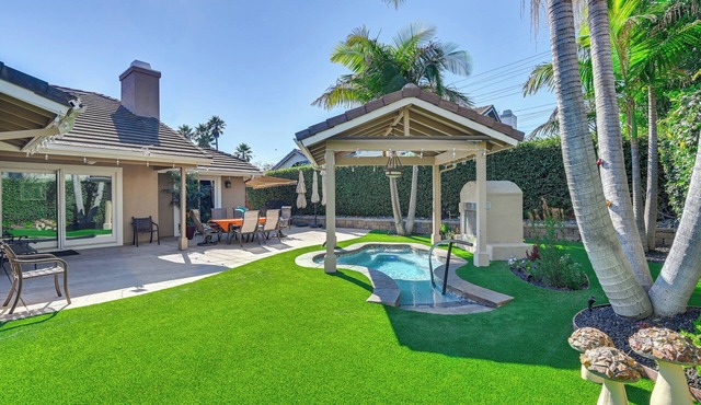 13 Mi to Downtown San Diego: Quiet Home w/Spa!