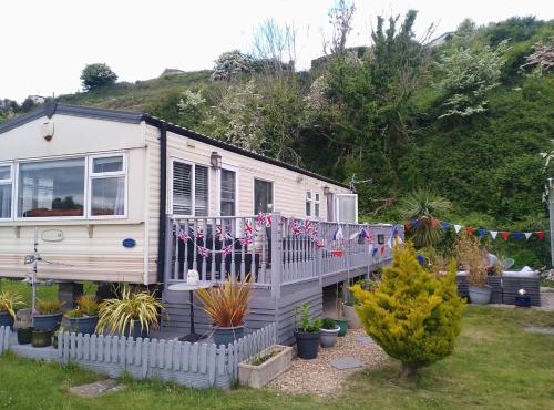 13 Sully Bay Caravan