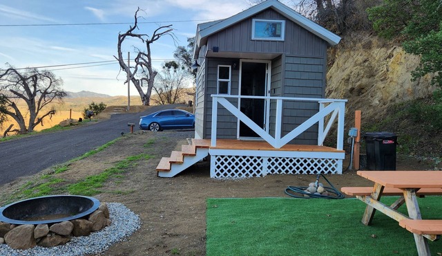 #13 - The Raven - Tiny Home - unique stay w/Incredible View