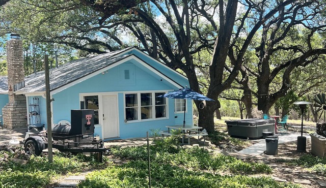 130 Acres with cabin in the woods- 7 miles from downtown Boerne
