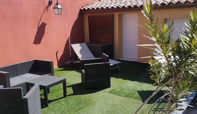 130 m² air-conditioned apartment with large terrace - 2 bedrooms + master suite