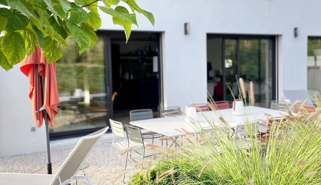 130 m², hammam, garden: warm & inspiring. Certified 4-star tourist accommodation