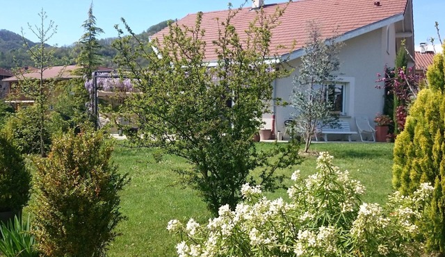 130 m² House ENTIRELY FOR YOU! sleeps 5 RELAXATION AND ACTIVITIES