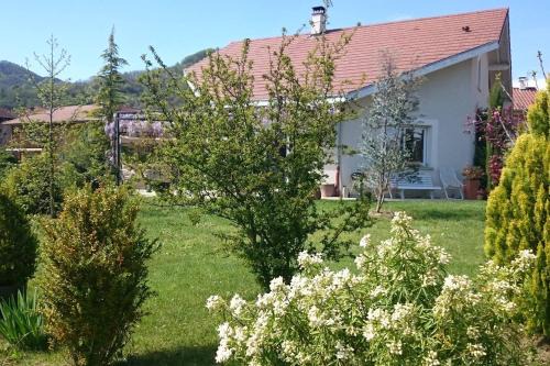 130 m2 Maison Entièrement pour vous ! Calme et activités