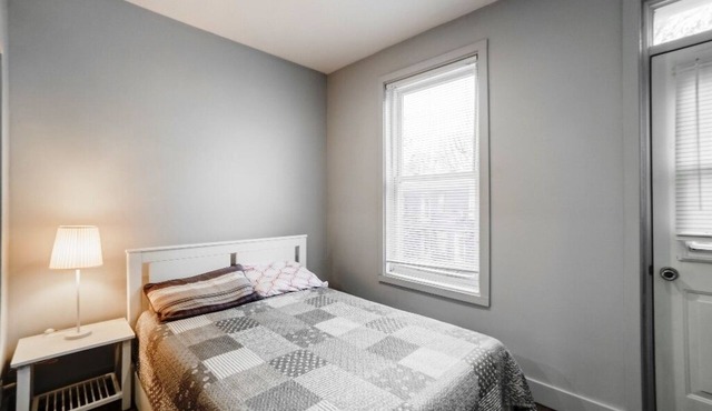 #131 - Lovely Open Concept unit in Plateau Mont-Royal