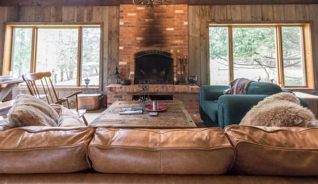 131 Pioneer Drive · The Perfect Getaway - Luxury Chalet - 4 Bedrooms
