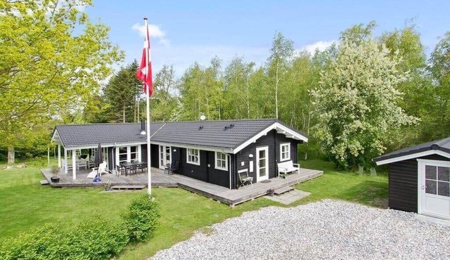 1310 Stege - Æblerosevej 7