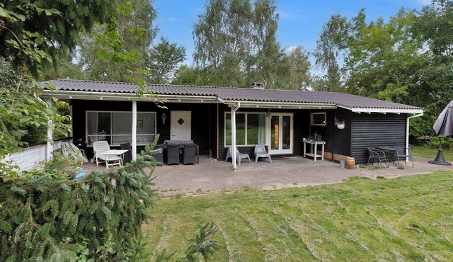 13360-1 Asnæs - Mejsevej 6
