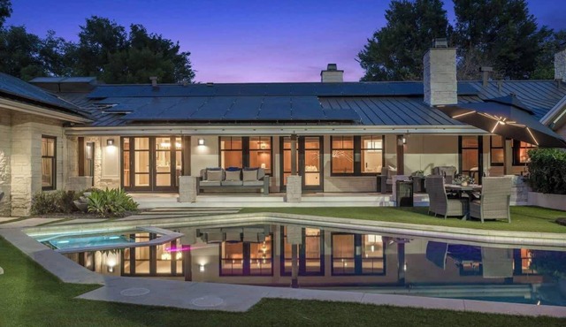 134-4,000 Sq Ft Lux Oasis Pool/Spa-Basketball-Golf