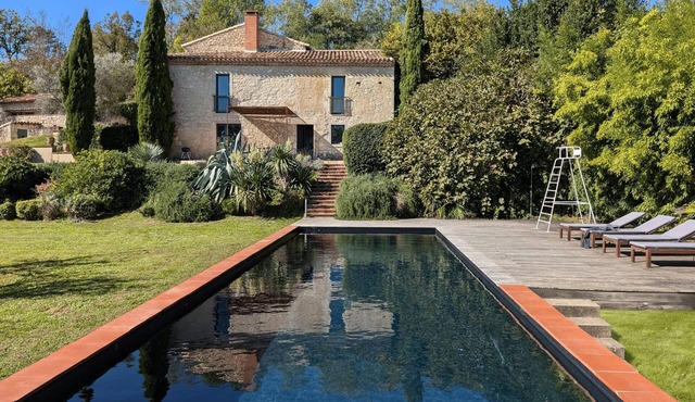 13th-century Gascon farmhouse with 14 m private pool and panoramic views – Gers