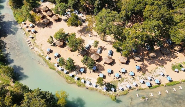 14 Blue River Camp - Glamping Cabin