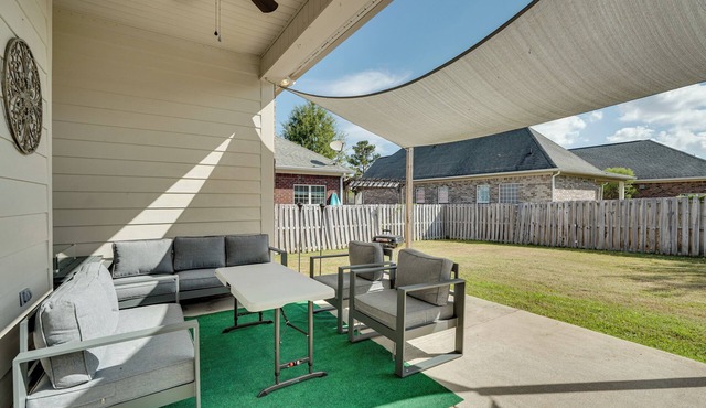 14 Mi to Augusta! Family Home w/Pet-Friendly Yard