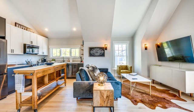 14 Mi to Dtwn Denver Sleek Westminster Home