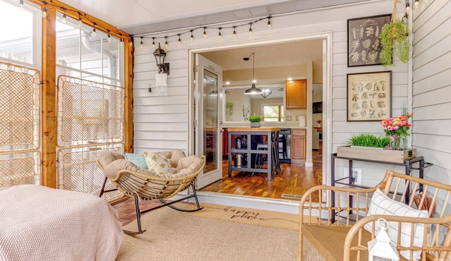 14 Mi to Dtwn Indy: Family Gem w/Yard