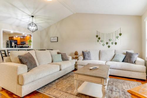 14 Mi to Dtwn Indy Family Gem with Yard