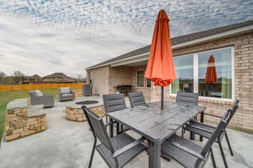 14 Mi to Tulsa: Home w/Patio in Broken Arrow