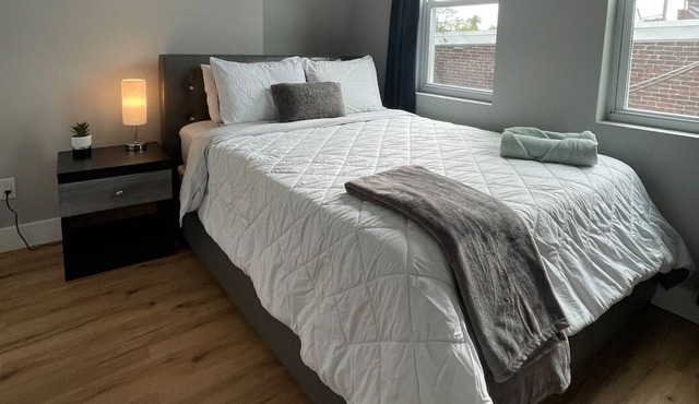 #14 NEW Cozy and Private Bedroom in Angora