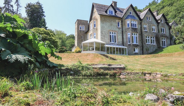 14 SHEPLEGH COURT, family friendly, with pool in Blackawton