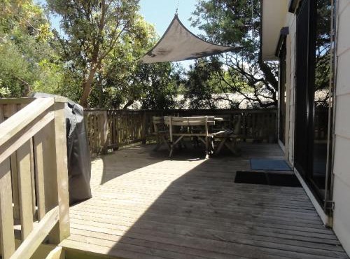 14 Tecoma Ave - Stay 5 Nights PAY 4 - Jan 1-22