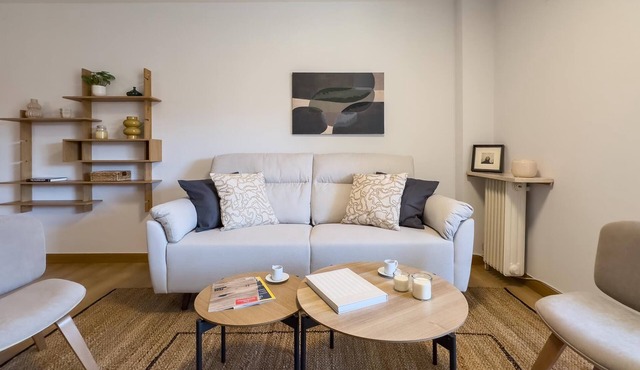 140 m2 Apartment + Office in Retiro