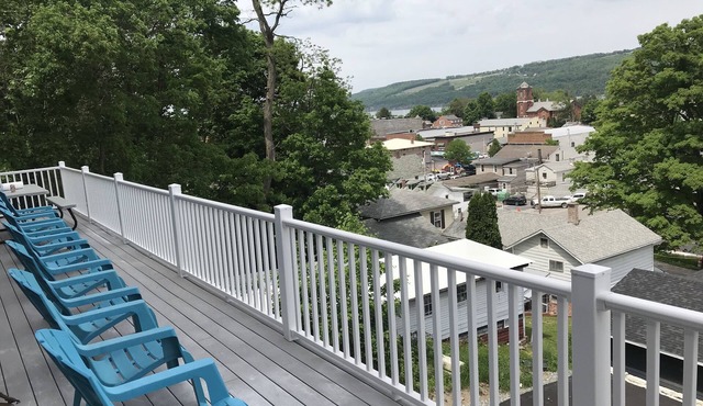 140 S. Monroe St., Watkins Glen