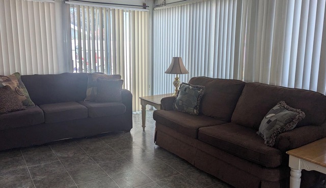 144 Forest Grove on the Shore