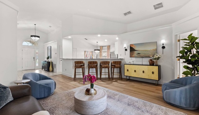 14Min to Disney, Movie Room, Pool