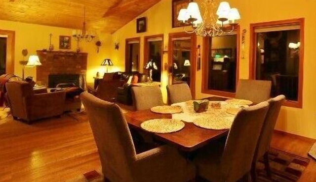 15 acre Forest Retreat on Olympic Peninsula (Quilcene)