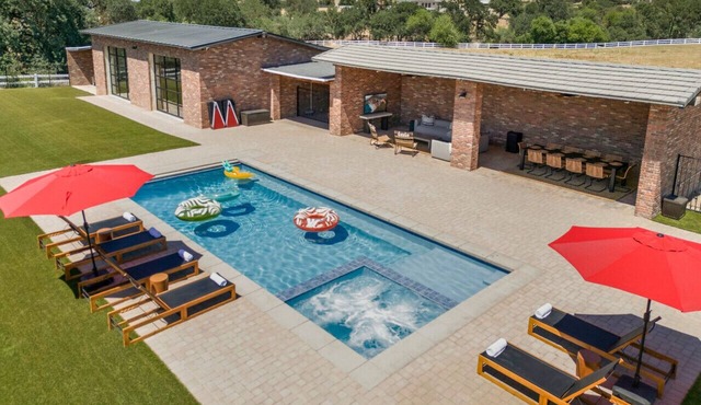 15 Acre Luxury Estate | VIP Experience