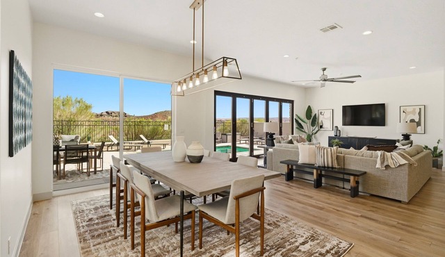 15 Bedroom Super Luxury Home w/Private Pool!