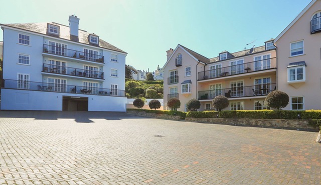 15 COMBEHAVEN, family friendly in Salcombe