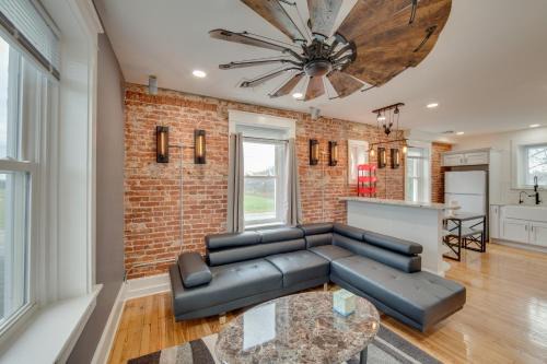 15 Mi to Amish Village Cozy Lancaster Apt!