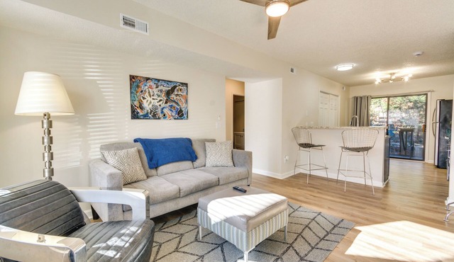 15 Mi to Greensboro: Archdale Condo w/Fireplace