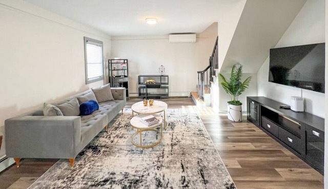 15 min to NYC, Garage Parking, W/D, Luxury Styling