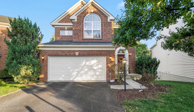 15 minutes from DC & NATIONAL HARBOR 5 minutes from the Potomac river/Marina