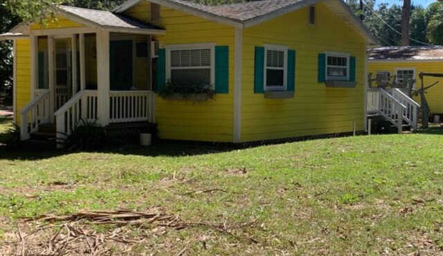 15) Mocking Bird Cottage