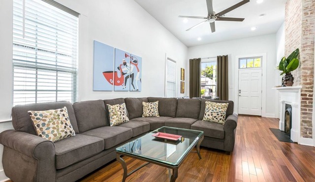 15% OFF Monthly | 10% OFF Weekly-Spacious 5BR Near Magazine St & Uptown