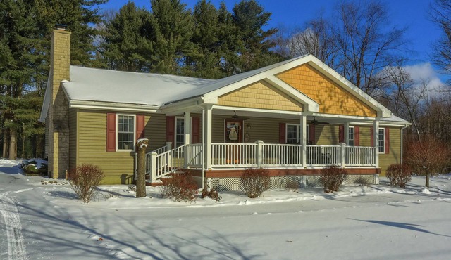 15% off Spring Special - Wifi - Family and Pet Friendly - One Level