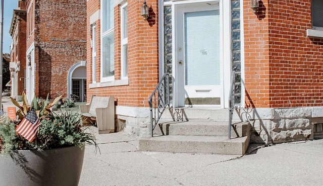 15 % off Winter Deal | Historic | Wi-Fi | Pet Friendly | Purdue
