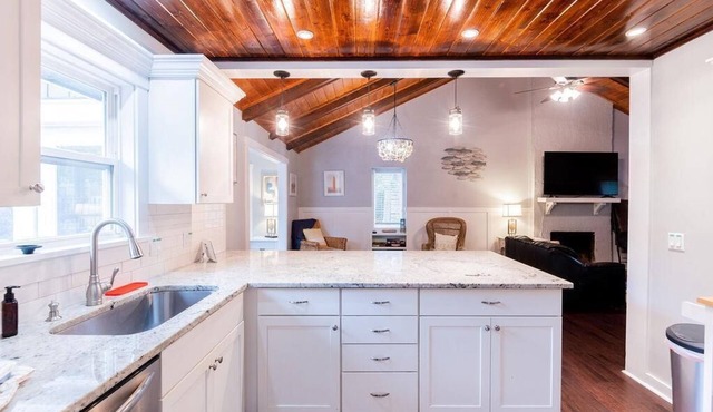 15 Sandpiper Street - The Surfing Sandpiper, 3 Bedroom Home with Oasis Back Yard