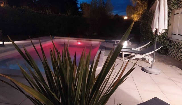 150m Beach Saint Aubin de Medoc, Medoc doors and close to the Ocea