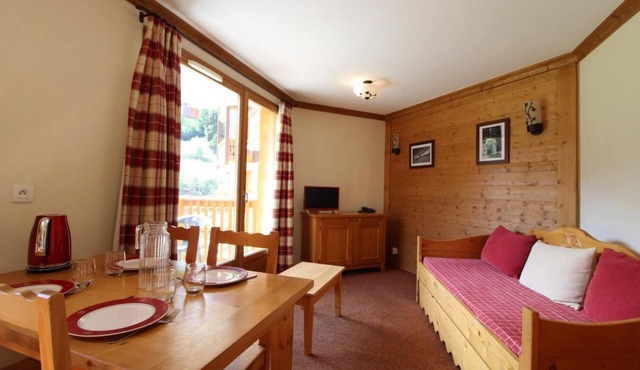 150m from shops, 1st floor, fitness, swimming pool, balcony, tv, ski locker, 31m², Val Cenis